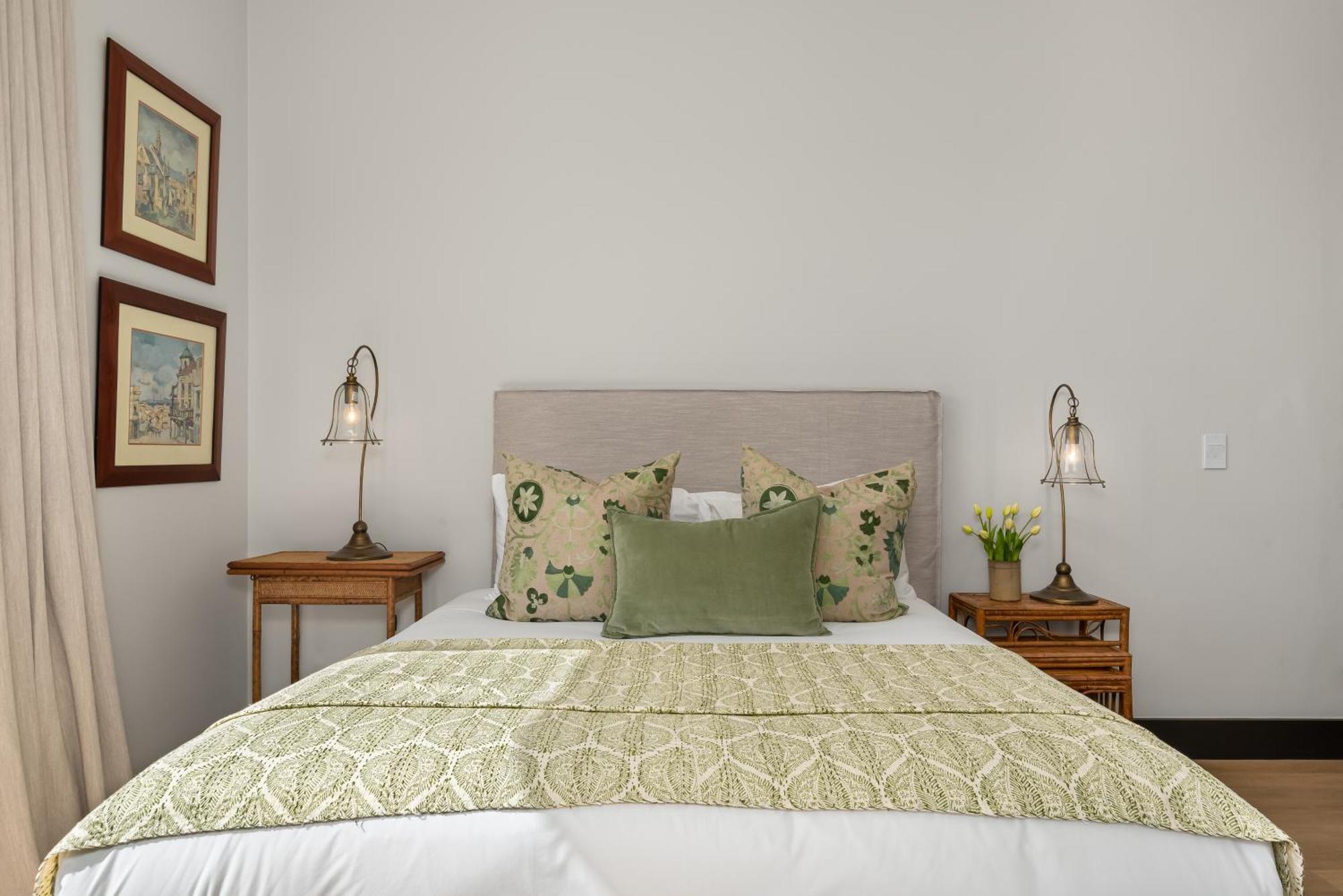 Designer Family Haven In The Heart Of Sea Point *