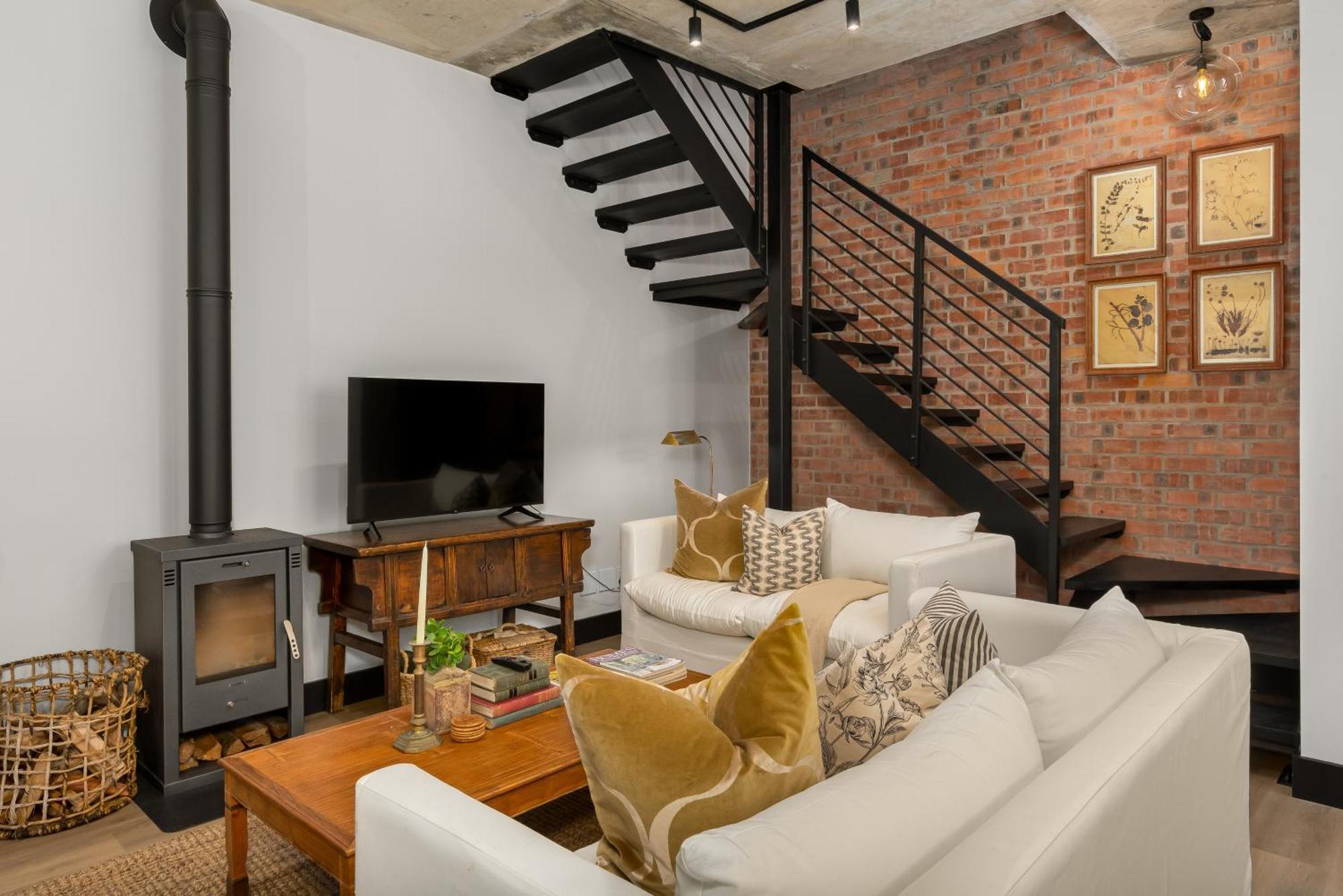 Designer Family Haven In The Heart Of Sea Point Holiday home Cape Town