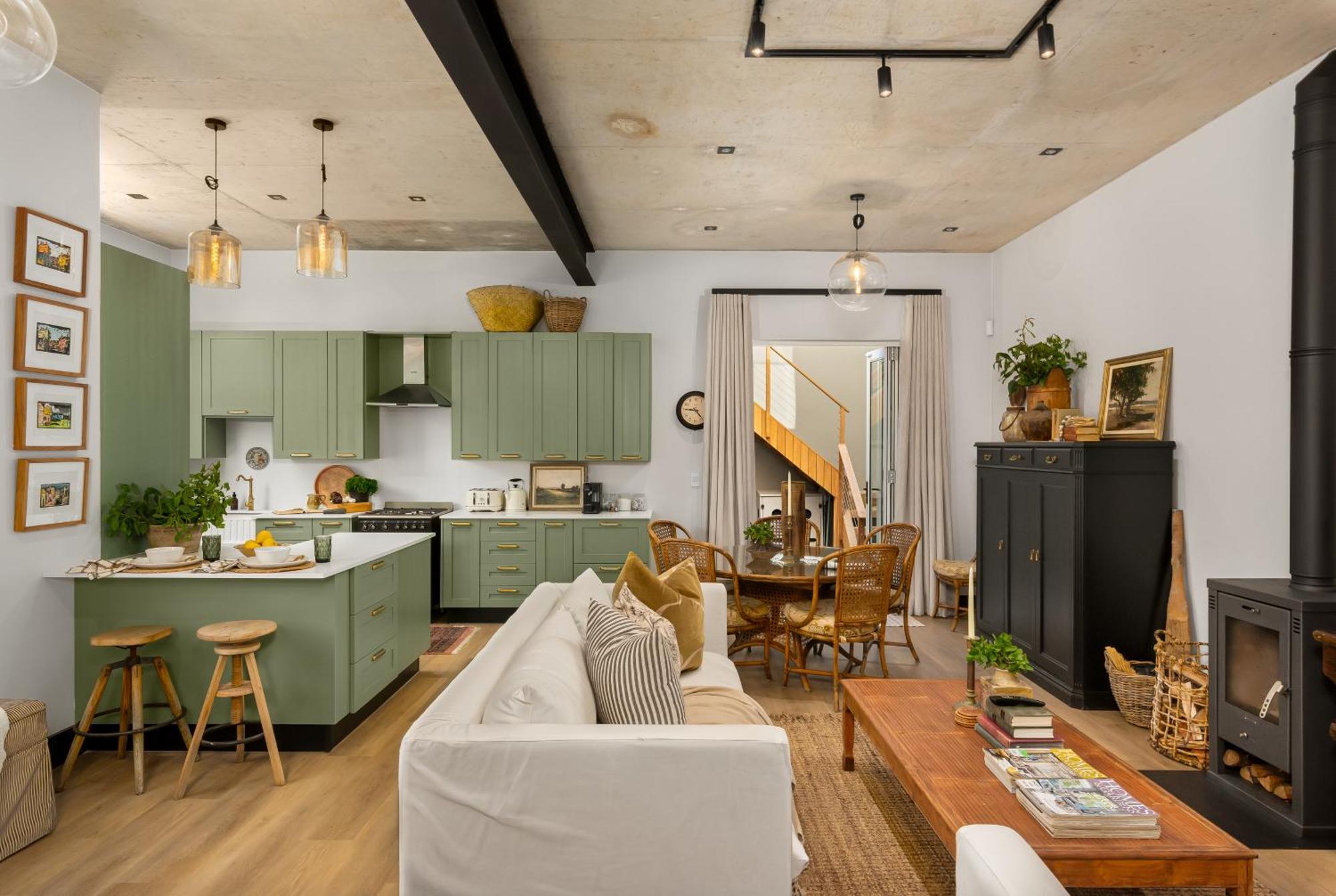 Designer Family Haven In The Heart Of Sea Point Holiday home Cape Town